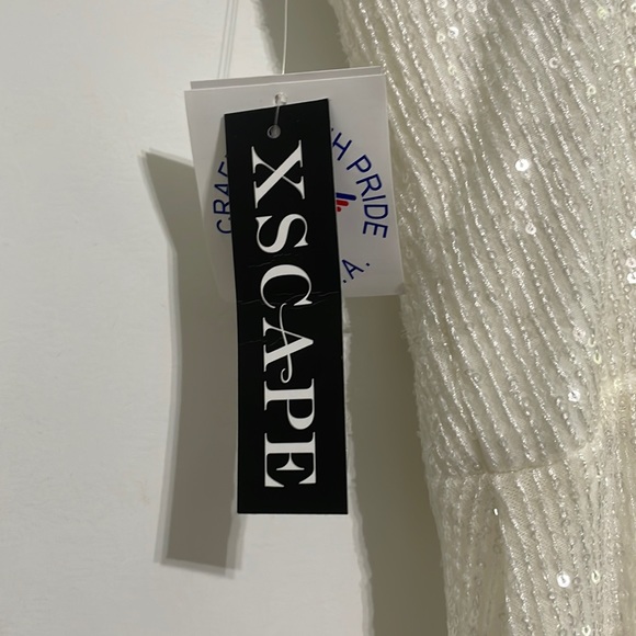 X scape floor length white sequin gown - Picture 4 of 4